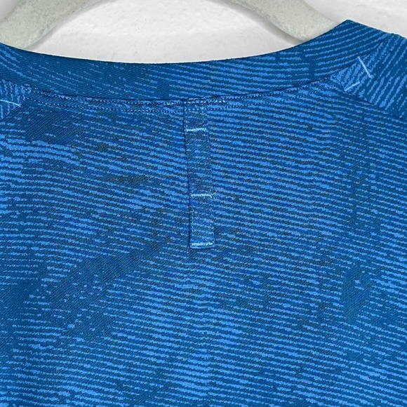 Lululemon Drysense Training Short-Sleeve Shirt, Marble Map Jac Blue, Sz: Medium - Picture 4 of 10